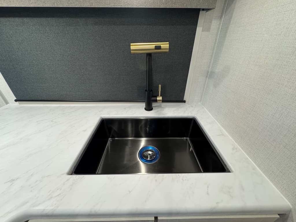 2026 Forest River 2026 Forest River Surveyor Legend - thumbnail 22