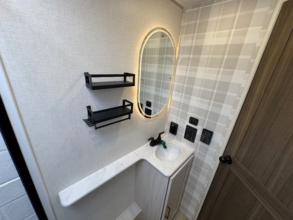 2026 Forest River 2026 Forest River Surveyor Legend - thumbnail 25