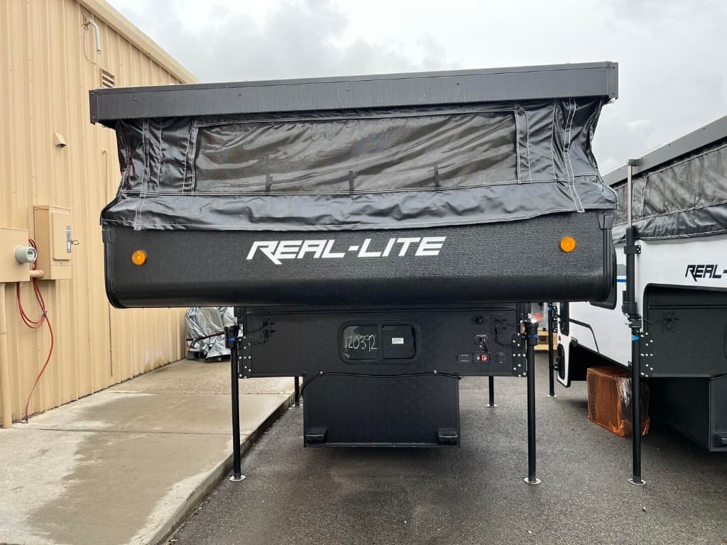 2026 Palomino 2026 Palomino Real-Lite - thumbnail 3