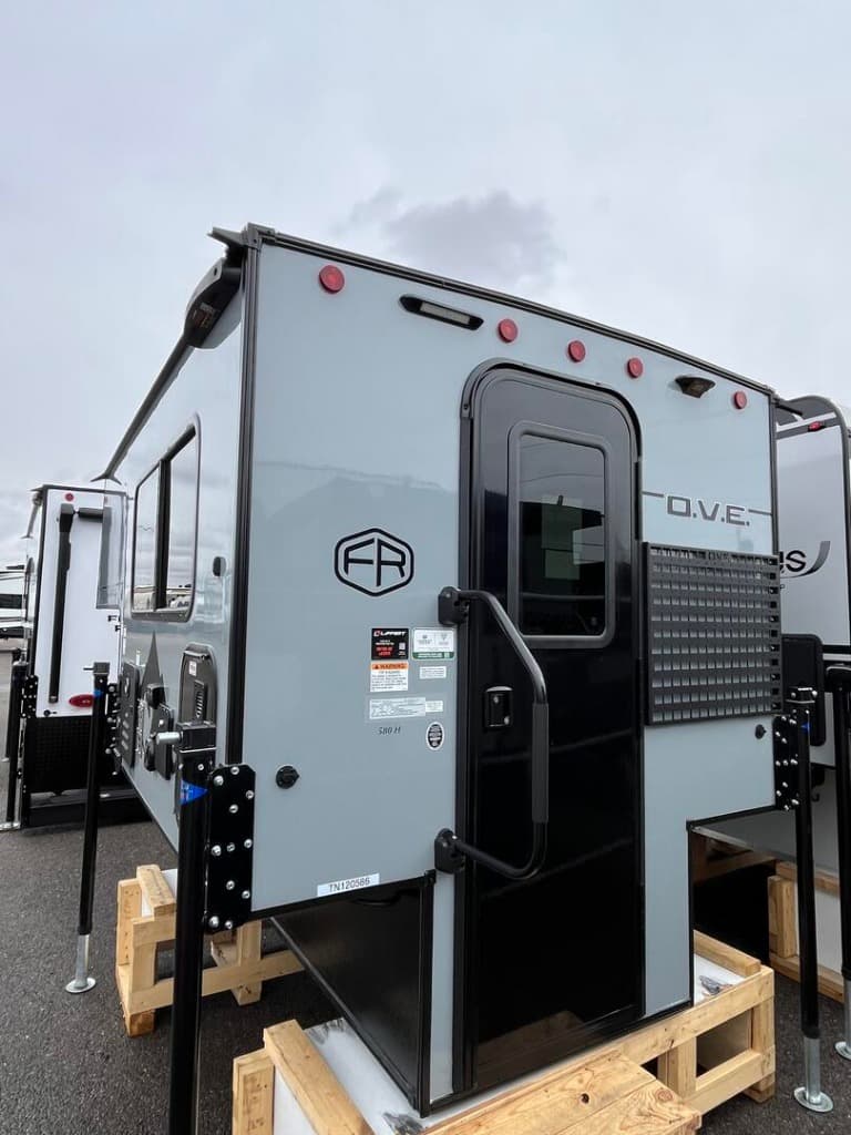 2026 Palomino 2026 Palomino Real-Lite - thumbnail 3