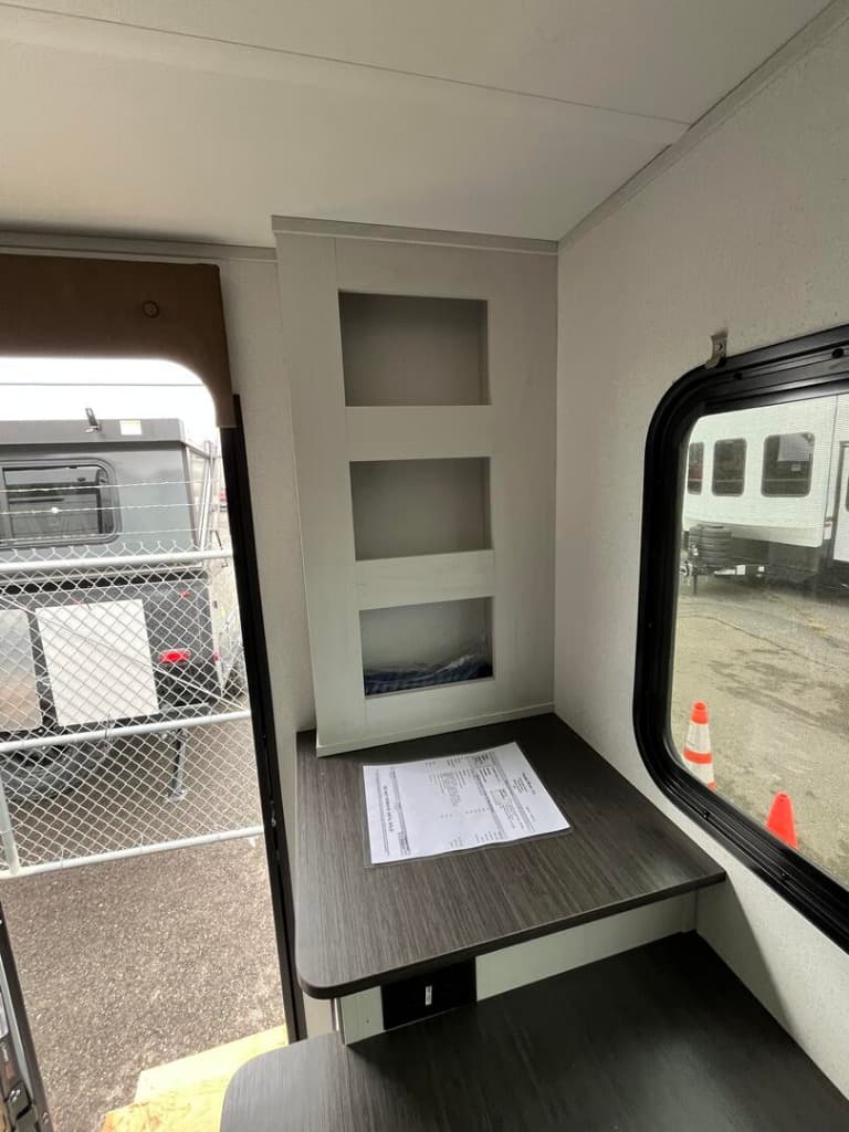 2026 Palomino 2026 Palomino Real-Lite - thumbnail 13