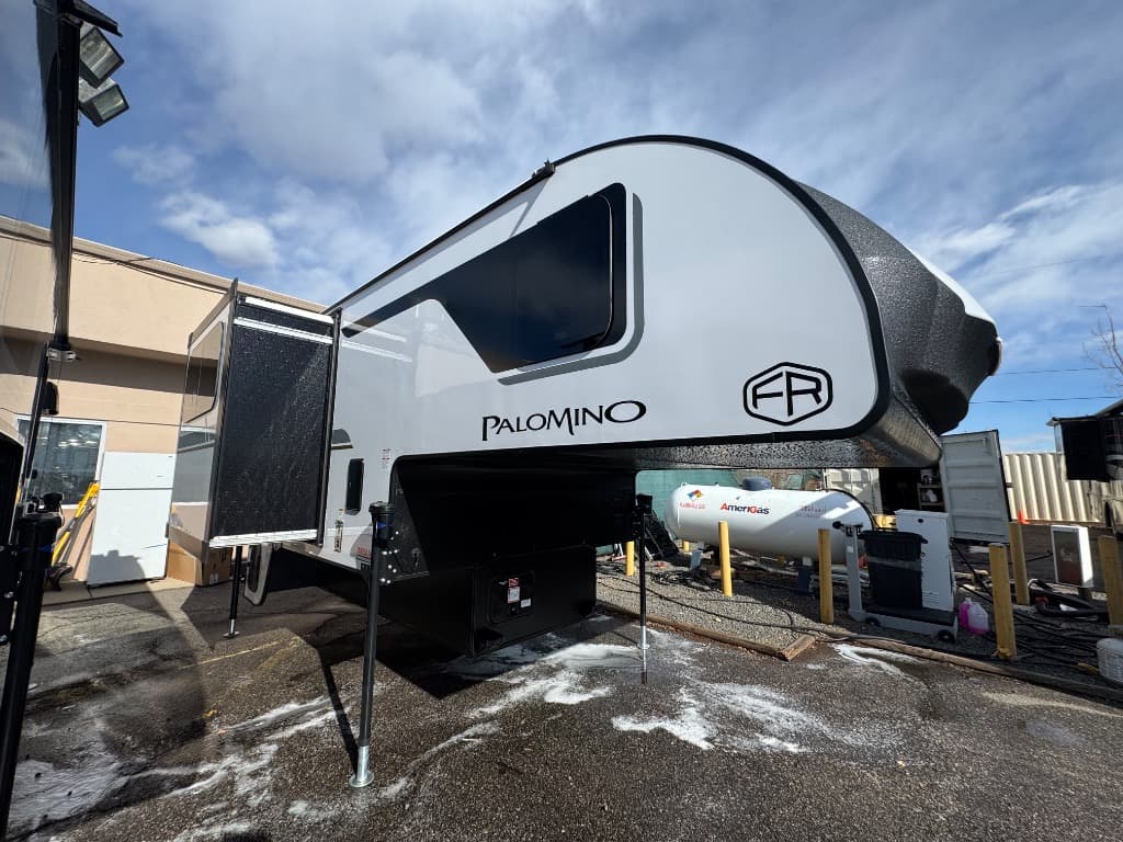 2026 Palomino Backpack Edition HS-2902