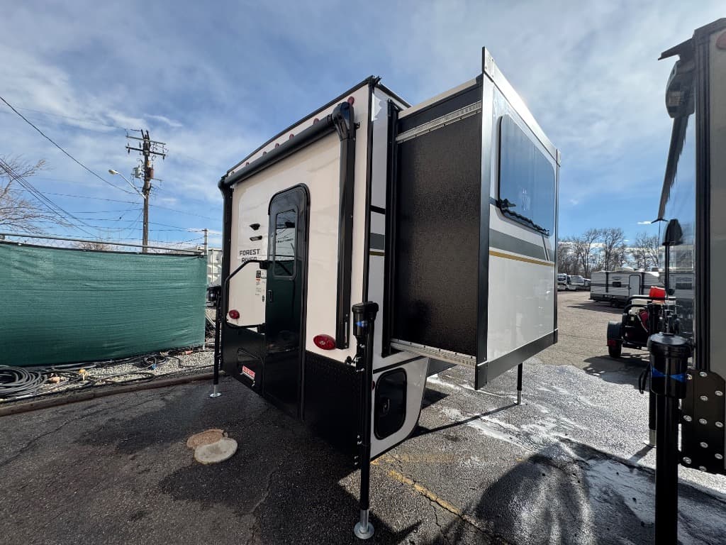 2026 Palomino 2026 Palomino Backpack Edition - thumbnail 5