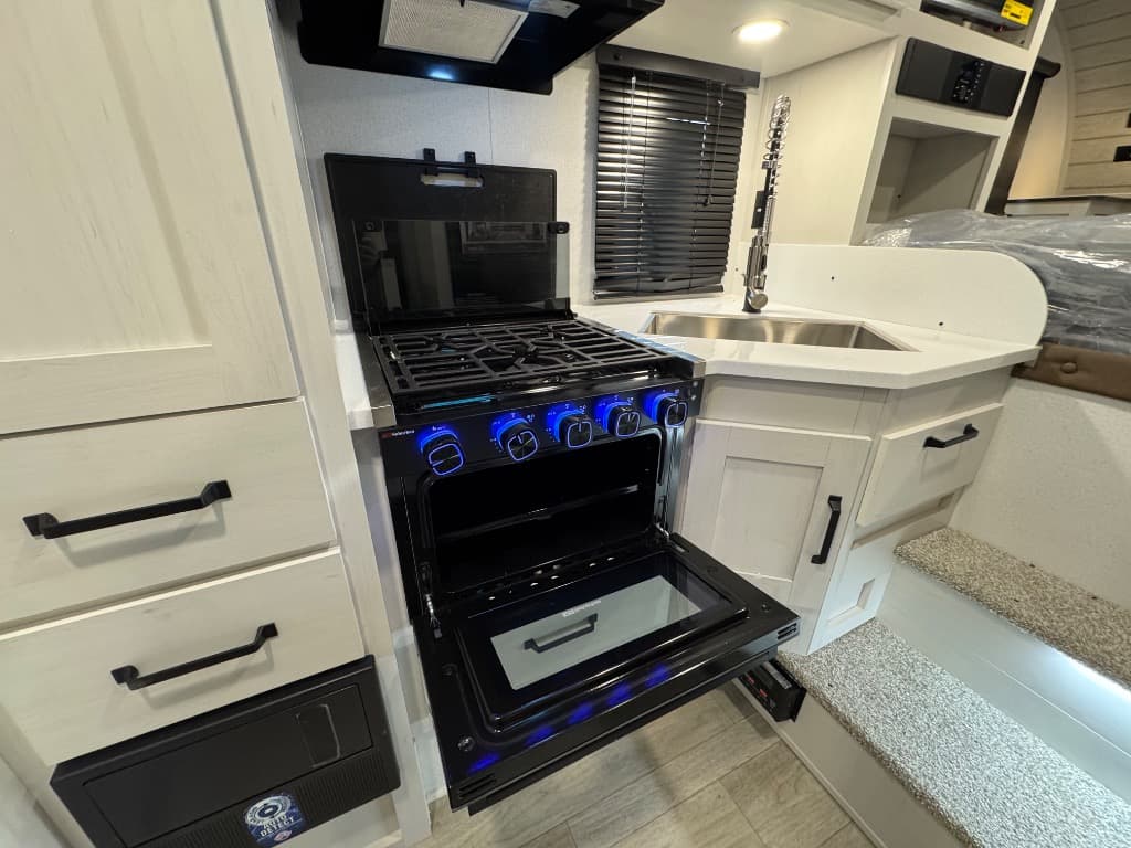 2026 Palomino 2026 Palomino Backpack Edition - thumbnail 7