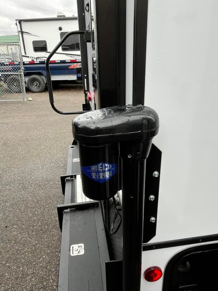 2026 Palomino 2026 Palomino Real-Lite Hard Side Max - thumbnail 6