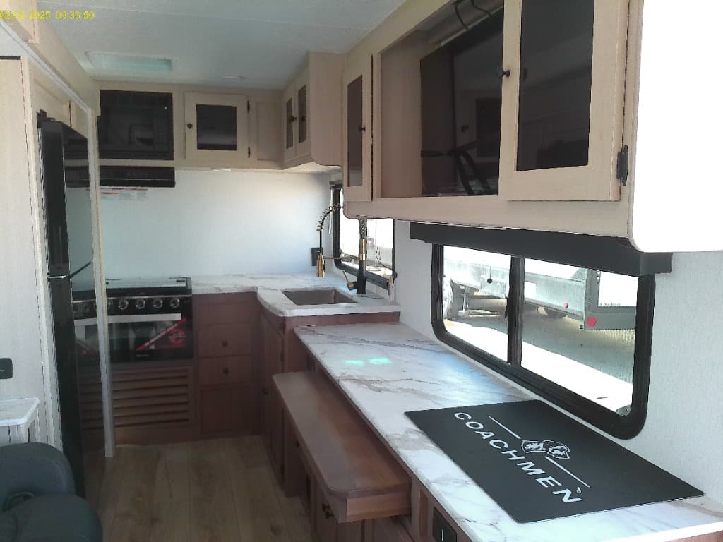 2026 Coachmen 2026 Coachmen Apex - thumbnail 12