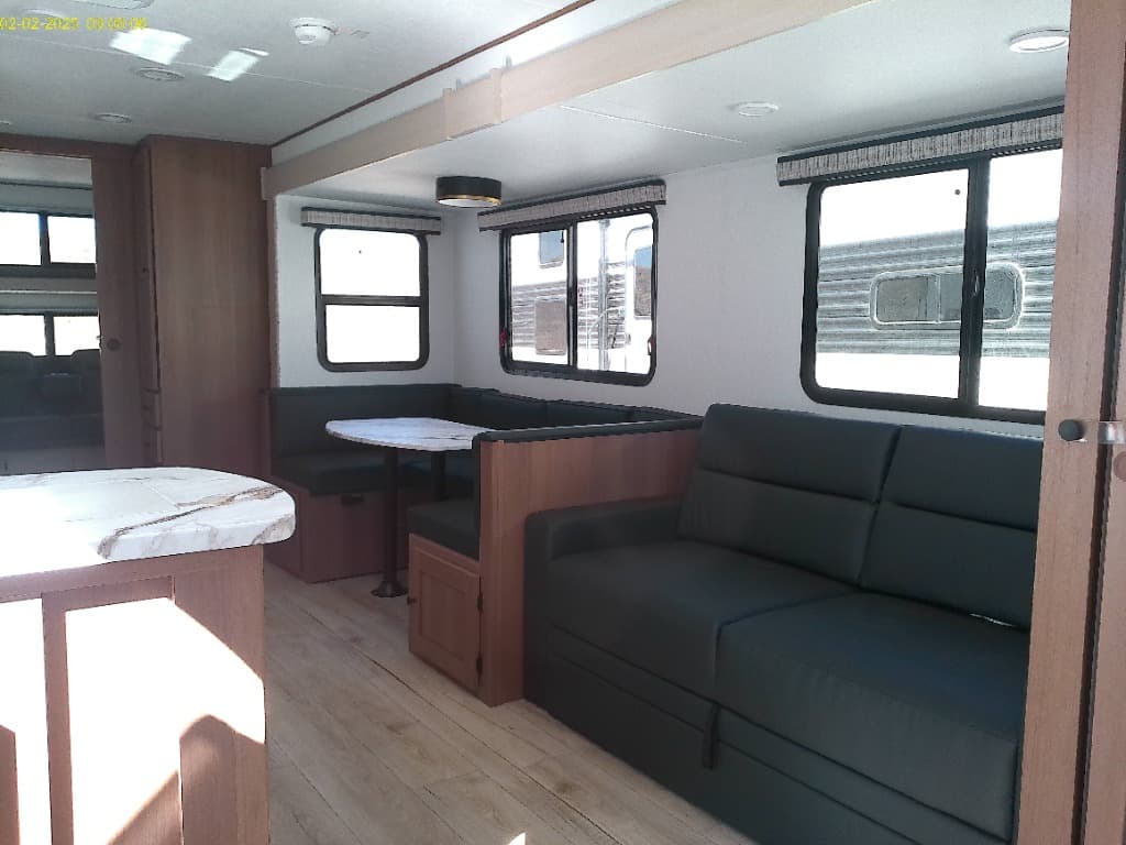 2026 Coachmen 2026 Coachmen Apex Ultra-Lite - thumbnail 11