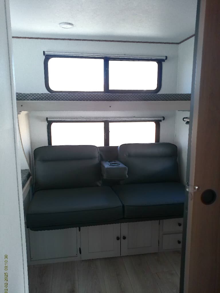 2026 Coachmen 2026 Coachmen Apex Ultra-Lite - thumbnail 16