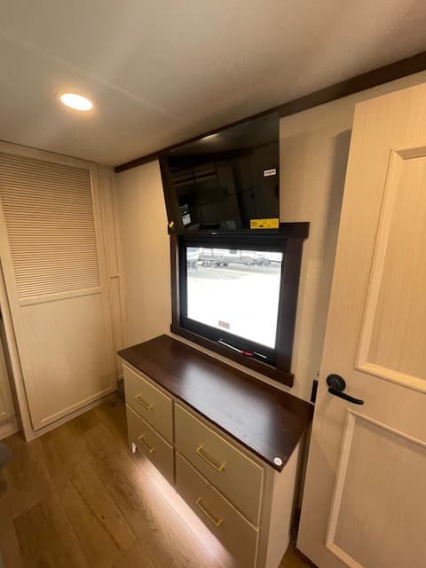 2026 Forest River 2026 Forest River Cedar Creek Experience - thumbnail 11