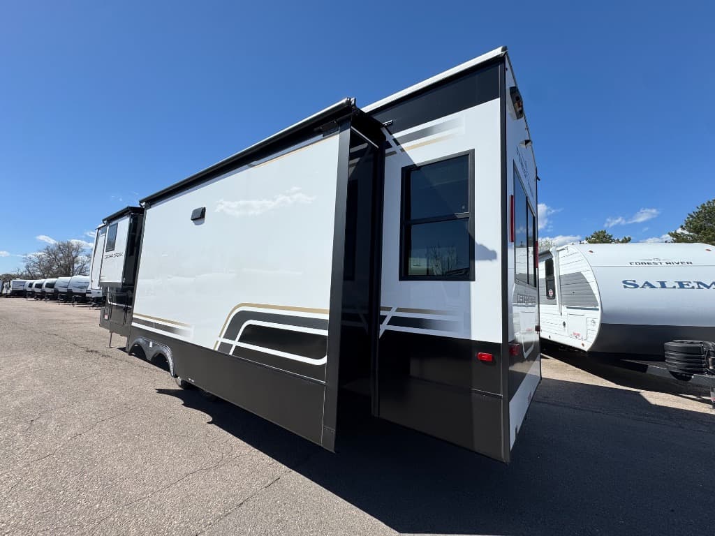 2026 Forest River 2026 Forest River Cedar Creek - thumbnail 4