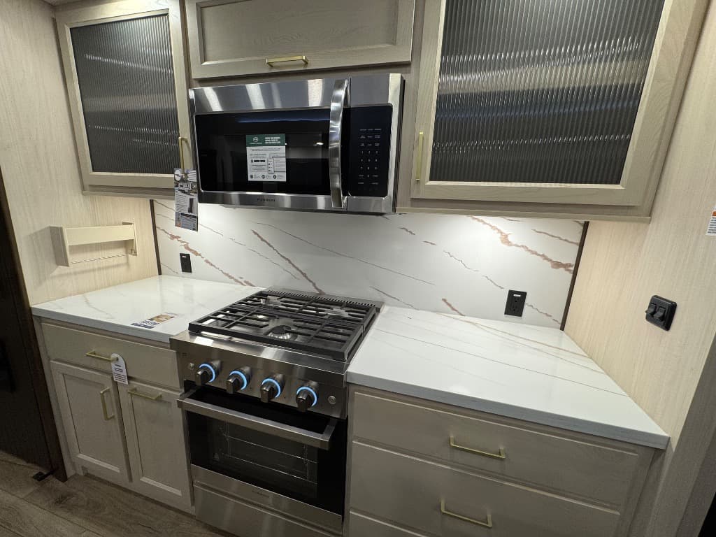 2026 Forest River 2026 Forest River Cedar Creek - thumbnail 15