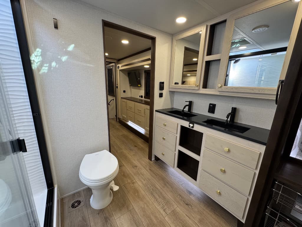 2026 Forest River 2026 Forest River Cedar Creek - thumbnail 32