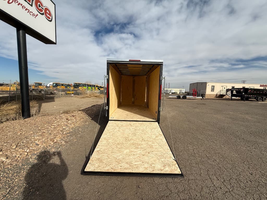 2026 Pace American 2026 Pace American 6 x 12 Outback DLX Flat Top V-Nose 3K - thumbnail 6