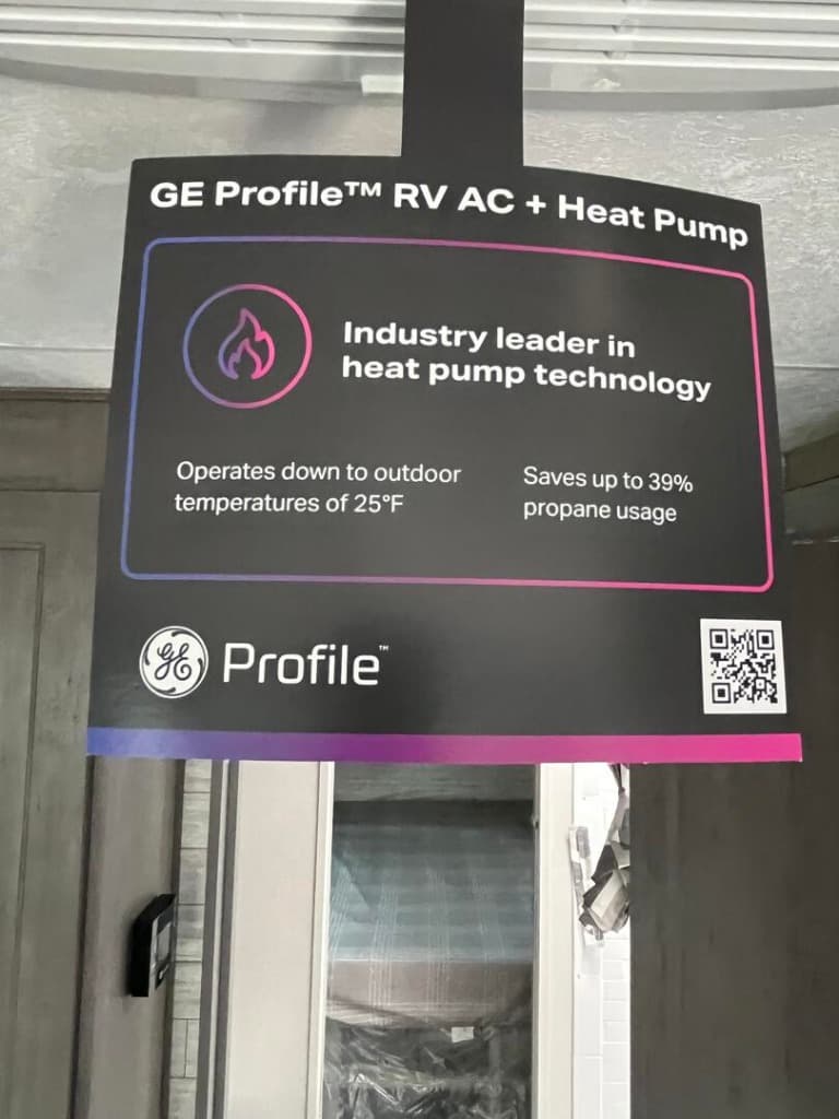 2026 Coachmen 2026 Coachmen Catalina Summit Series 8 - thumbnail 13