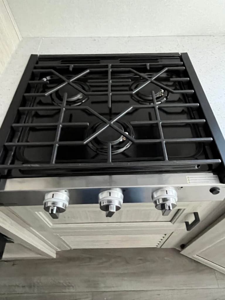 2026 Coachmen 2026 Coachmen Catalina Summit Series 8 - thumbnail 15