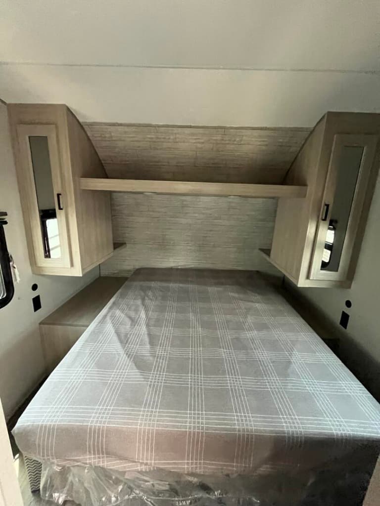 2026 Coachmen 2026 Coachmen Catalina Summit Series 8 - thumbnail 18