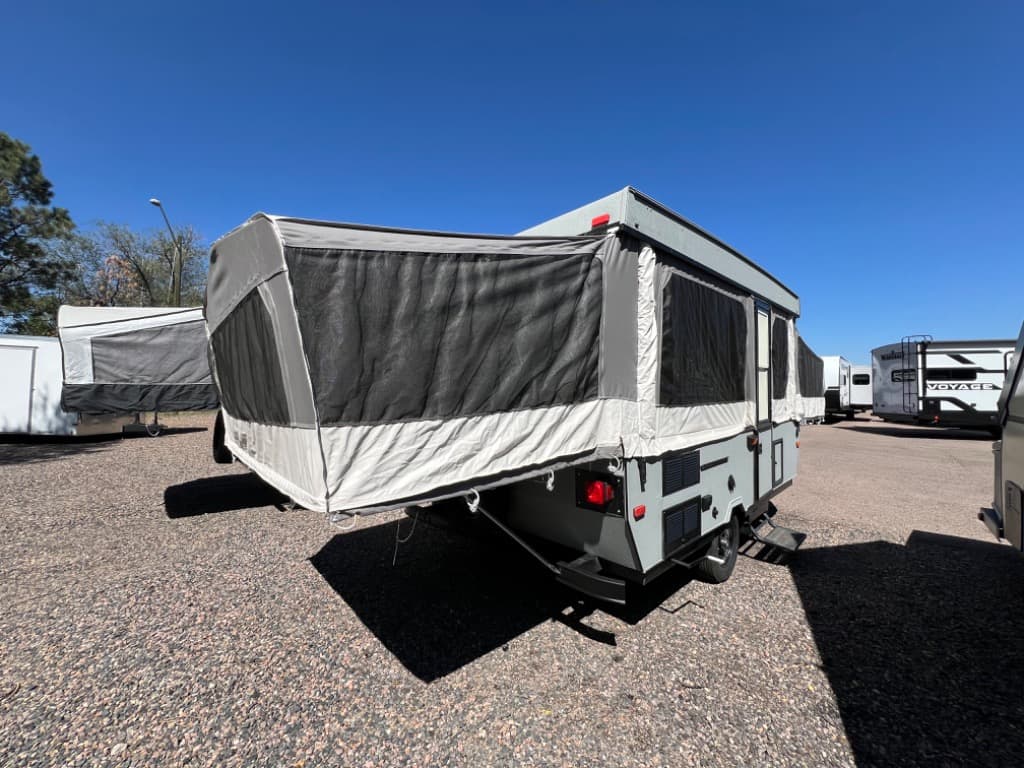 1997 Starcraft 1997 Starcraft Spacemaster - thumbnail 4