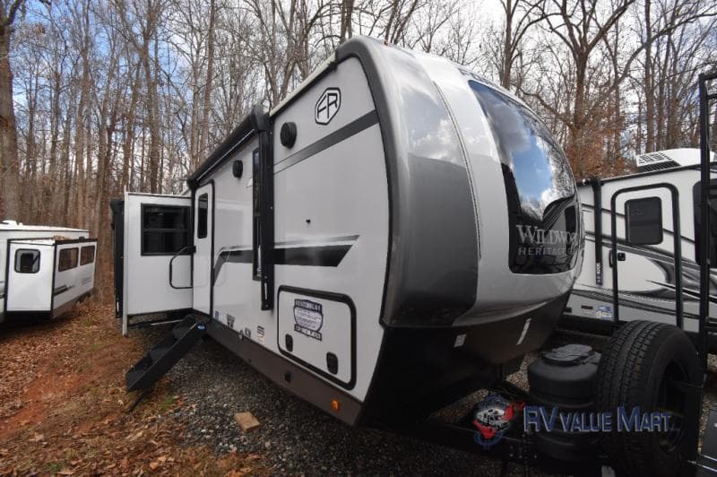 2025 Forest River Wildwood Heritage Glen 310BHI