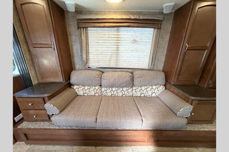 2017 Coachmen 2017 Coachmen Freedom Express Ultra Lite - thumbnail 13