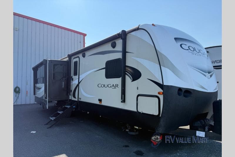 2018 Keystone Cougar Half-Ton 32RLI