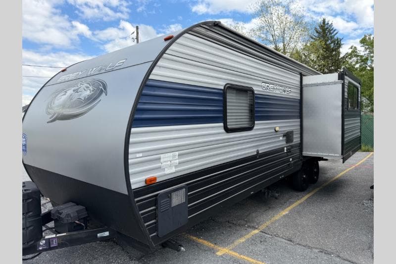 2020 Forest River 2020 Forest River Cherokee Grey Wolf - thumbnail 4