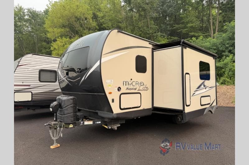 2021 Forest River 2021 Forest River Flagstaff Micro Lite - thumbnail 4