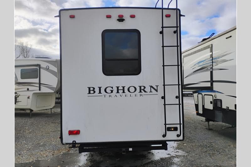 2021 Heartland 2021 Heartland Bighorn Traveler - thumbnail 5