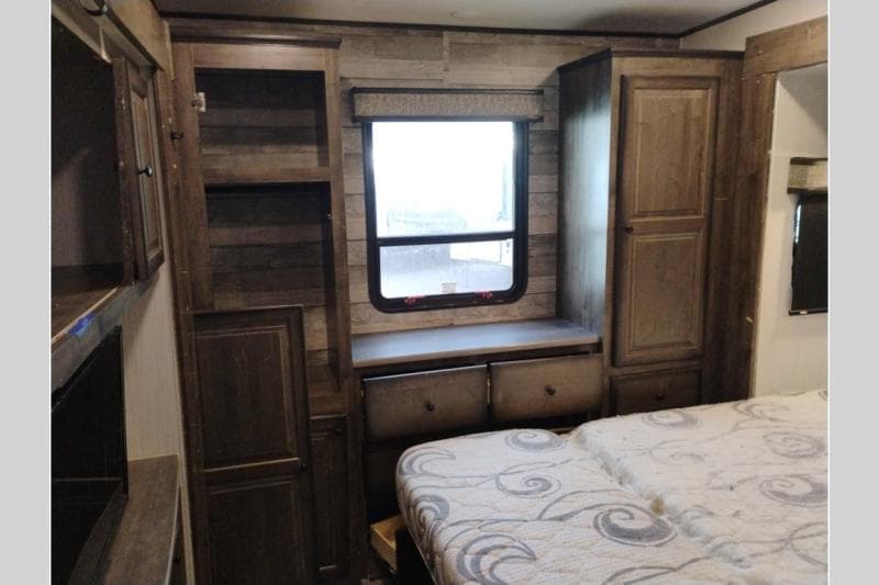 2021 Heartland 2021 Heartland Bighorn Traveler - thumbnail 39