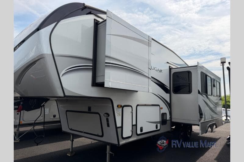 2021 Keystone 2021 Keystone Cougar Half-Ton - thumbnail 4
