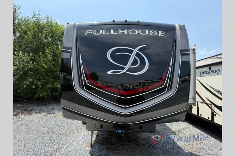 2022 DRV 2022 DRV Mobile Suites - thumbnail 3
