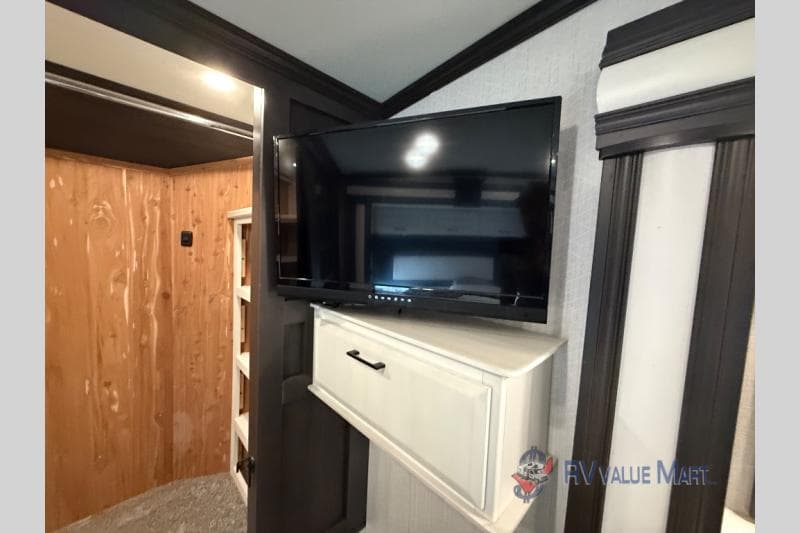 2022 DRV 2022 DRV Mobile Suites - thumbnail 30