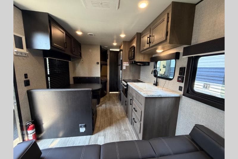 2023 Jayco 2023 Jayco Jay Flight - thumbnail 10