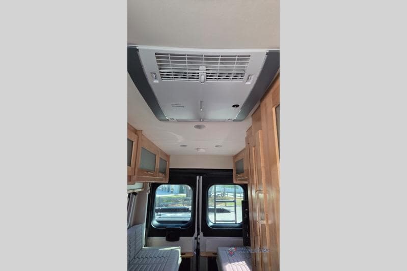 2024 Coachmen 2024 Coachmen Nova - thumbnail 17