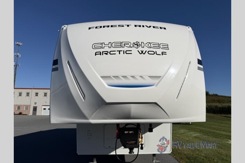 2026 Forest River 2026 Forest River Cherokee Arctic Wolf - thumbnail 3