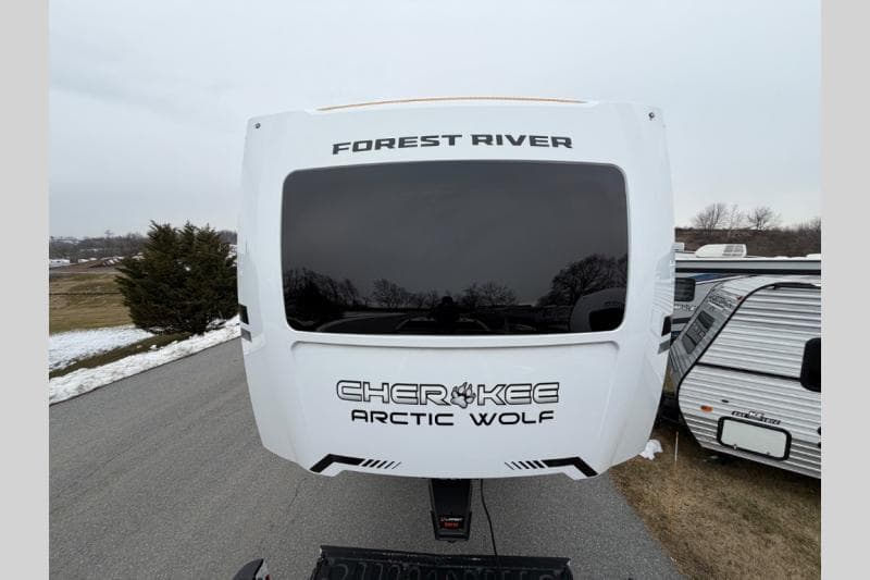 2026 Forest River 2026 Forest River Cherokee Arctic Wolf - thumbnail 3