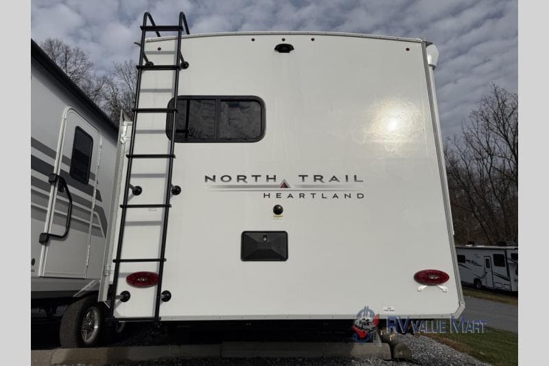 2026 Heartland 2026 Heartland North Trail - thumbnail 23