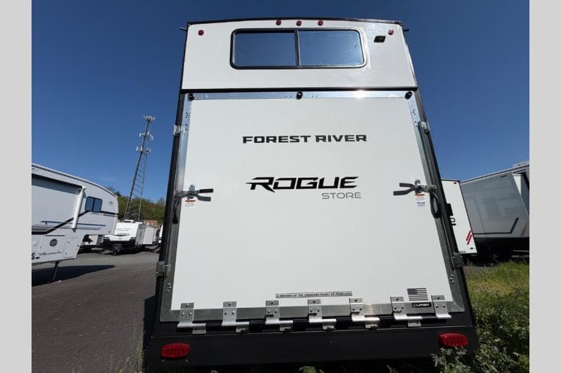 2026 Forest River 2026 Forest River Vengeance Rogue Armored - thumbnail 5