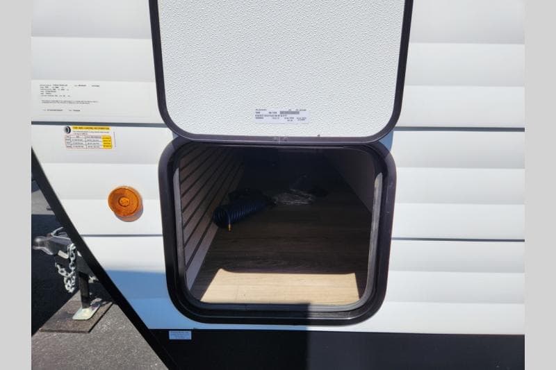 2026 Coachmen 2026 Coachmen Shasta I-5 - thumbnail 7