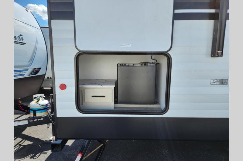 2026 Coachmen 2026 Coachmen Shasta I-5 - thumbnail 9