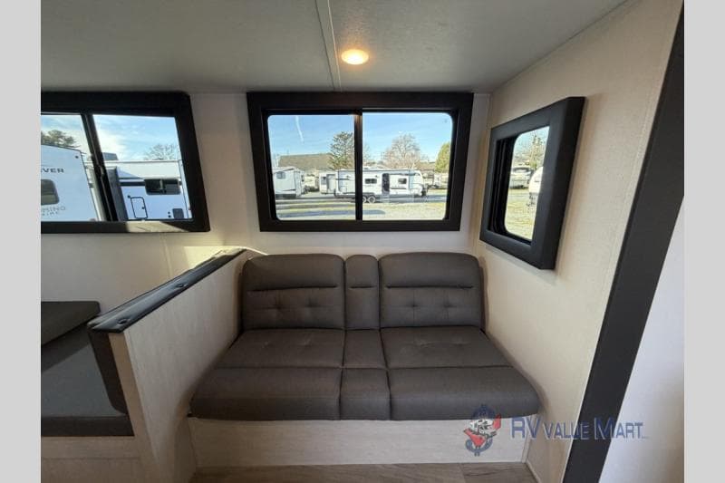 2026 Coachmen 2026 Coachmen Shasta - thumbnail 10