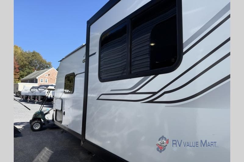 2026 Coachmen 2026 Coachmen Apex Nano - thumbnail 4