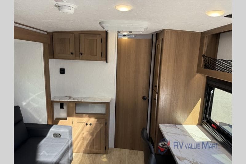2026 Coachmen 2026 Coachmen Apex Nano - thumbnail 19