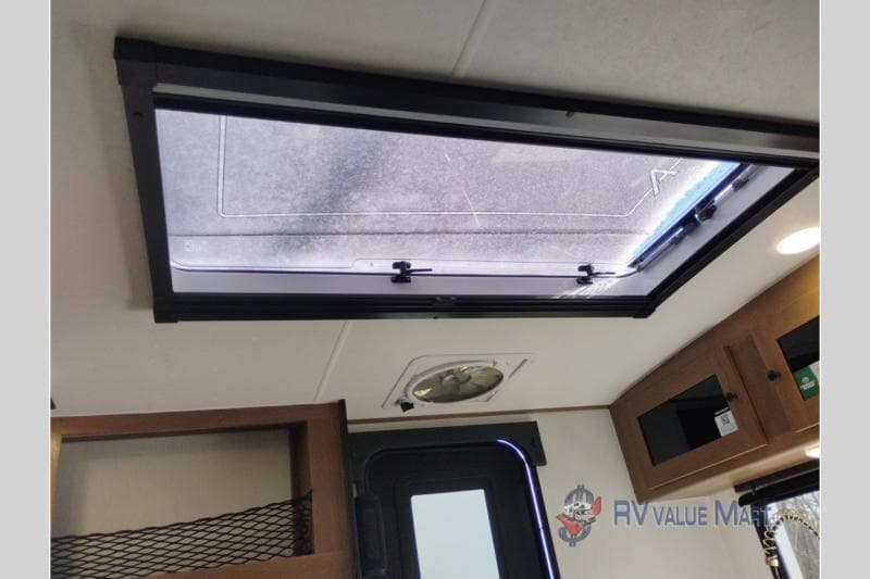 2026 Coachmen 2026 Coachmen Apex Nano - thumbnail 44