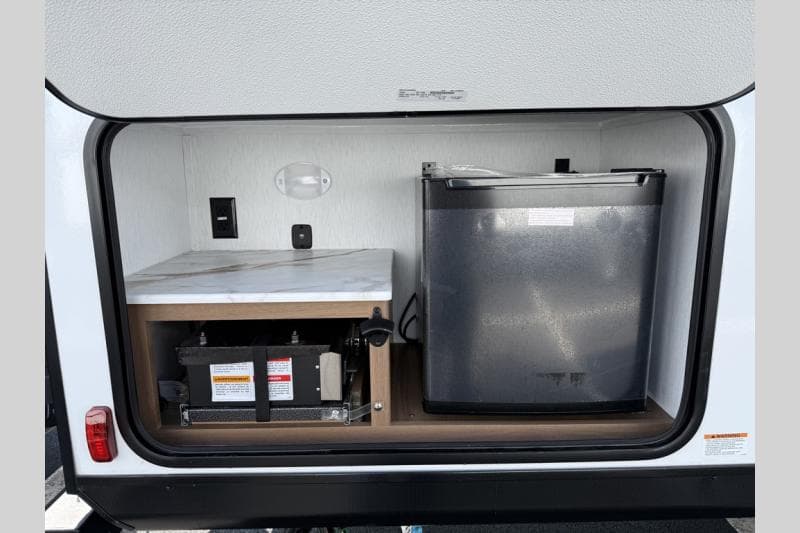2026 Coachmen 2026 Coachmen Apex Nano - thumbnail 9