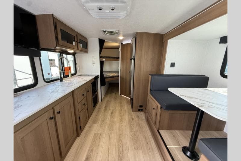 2026 Coachmen 2026 Coachmen Apex Nano - thumbnail 10