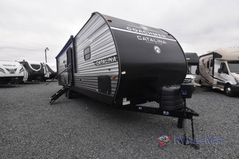 2026 Coachmen Catalina Legacy Edition 293TQBSCK