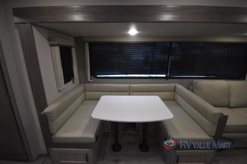 2026 Coachmen 2026 Coachmen Catalina Legacy Edition - thumbnail 8