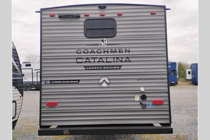 2026 Coachmen 2026 Coachmen Catalina Legacy Edition - thumbnail 5