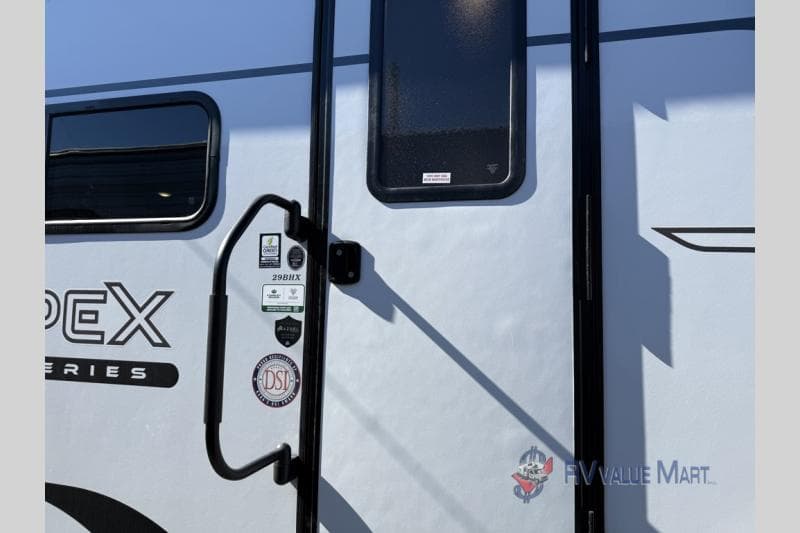 2026 Coachmen 2026 Coachmen Apex X Series - thumbnail 7