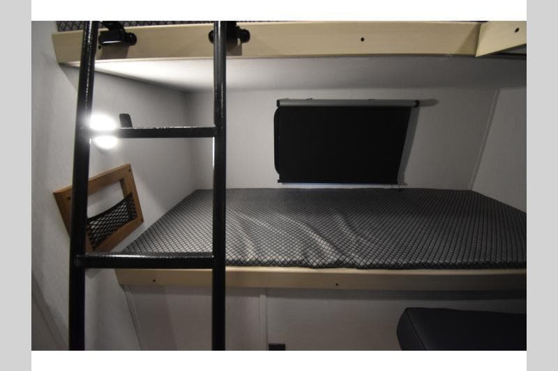 2026 Coachmen 2026 Coachmen Apex Ultra-Lite - thumbnail 25